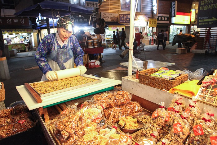 Ẩm thực Hàn Quốc - ăn gì ở insadong - insadong có gì ngon